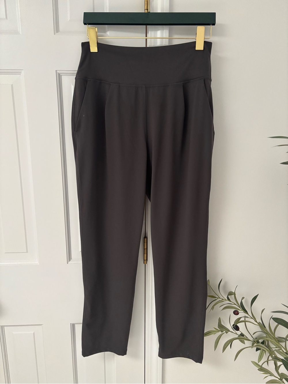 NWT CRZ Yoga Straight Leg High-Waist Pants Size Large 12